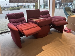 3-zits bank, rood ecoleder, elektrisch verstelbare relaxfunctie